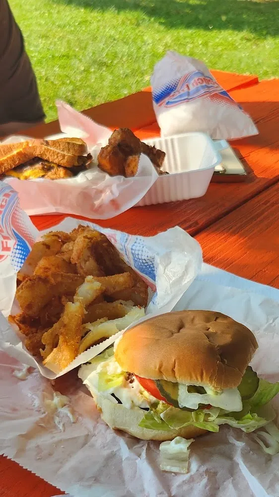 Cheese Sticks & Cheeseburger